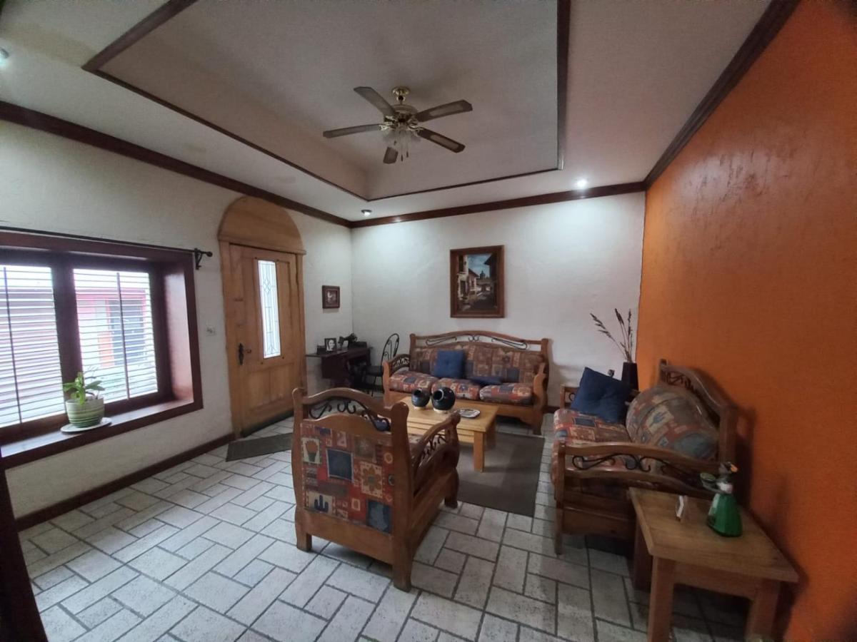 Home Stay Maria Hidalgo del Parral Dış mekan fotoğraf